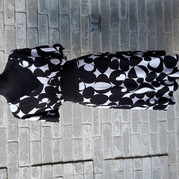 AGB Dresses & Skirts - Agb black white dress size 12 women's